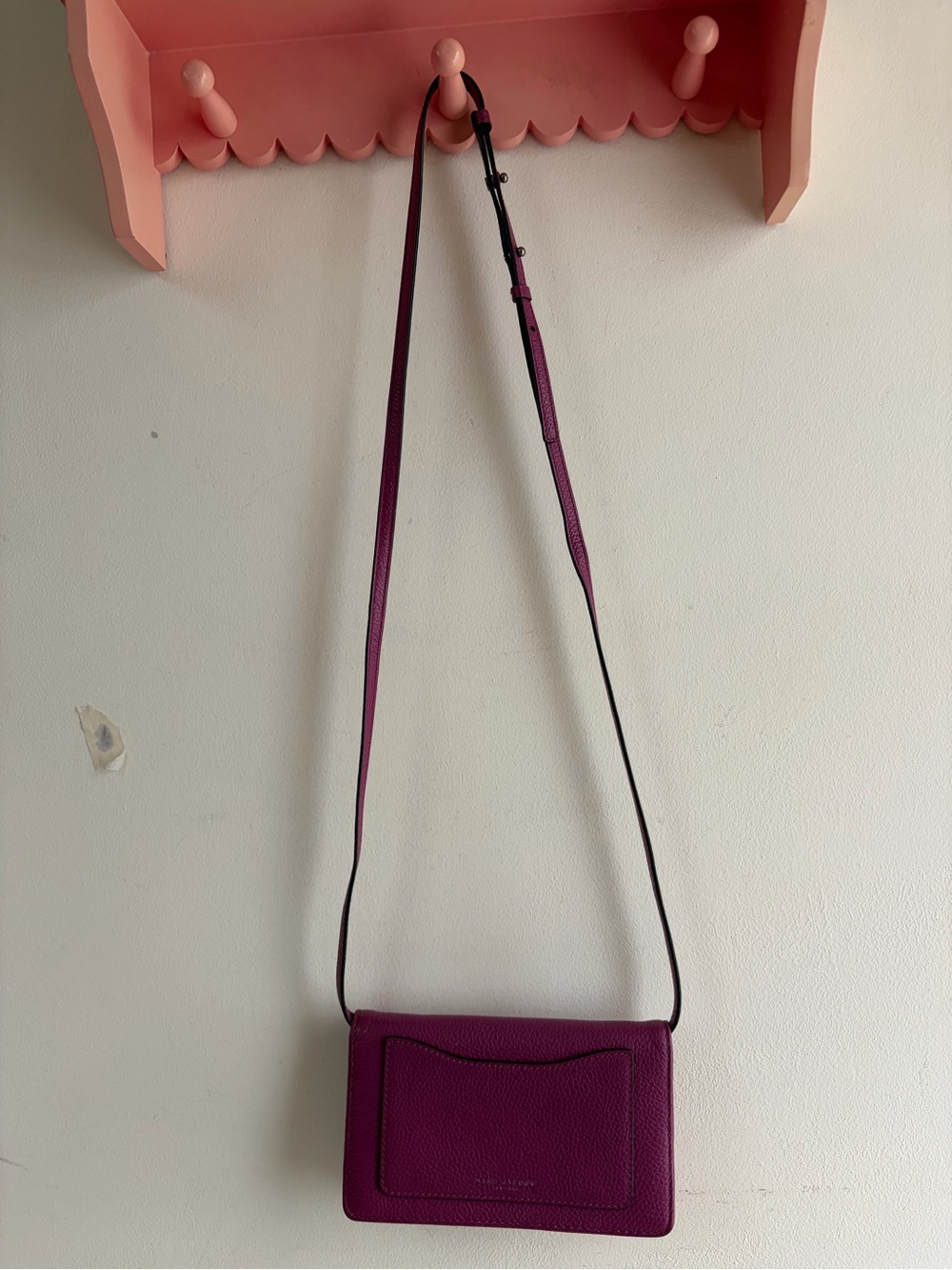 Marc Jacobs Magenta Pebbled Leather Crossbody Wallet clutch